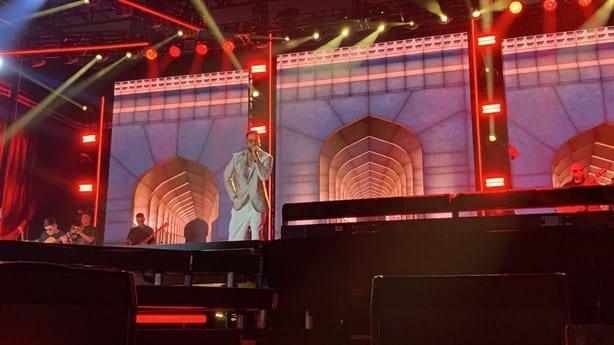 Romeo Santos, el “Rey de la Bachata” causa euforia entre los veracruzanos con su concierto en el WTC