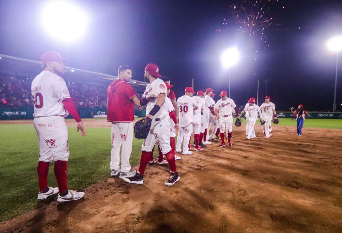 El Águila logra histórica remontada a Pericos y avanza en playoffs