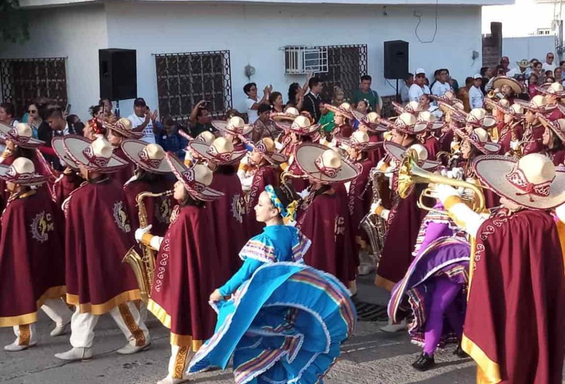 Inicia el Festival Cempoala 2023 con desfile de “Marching Bands”