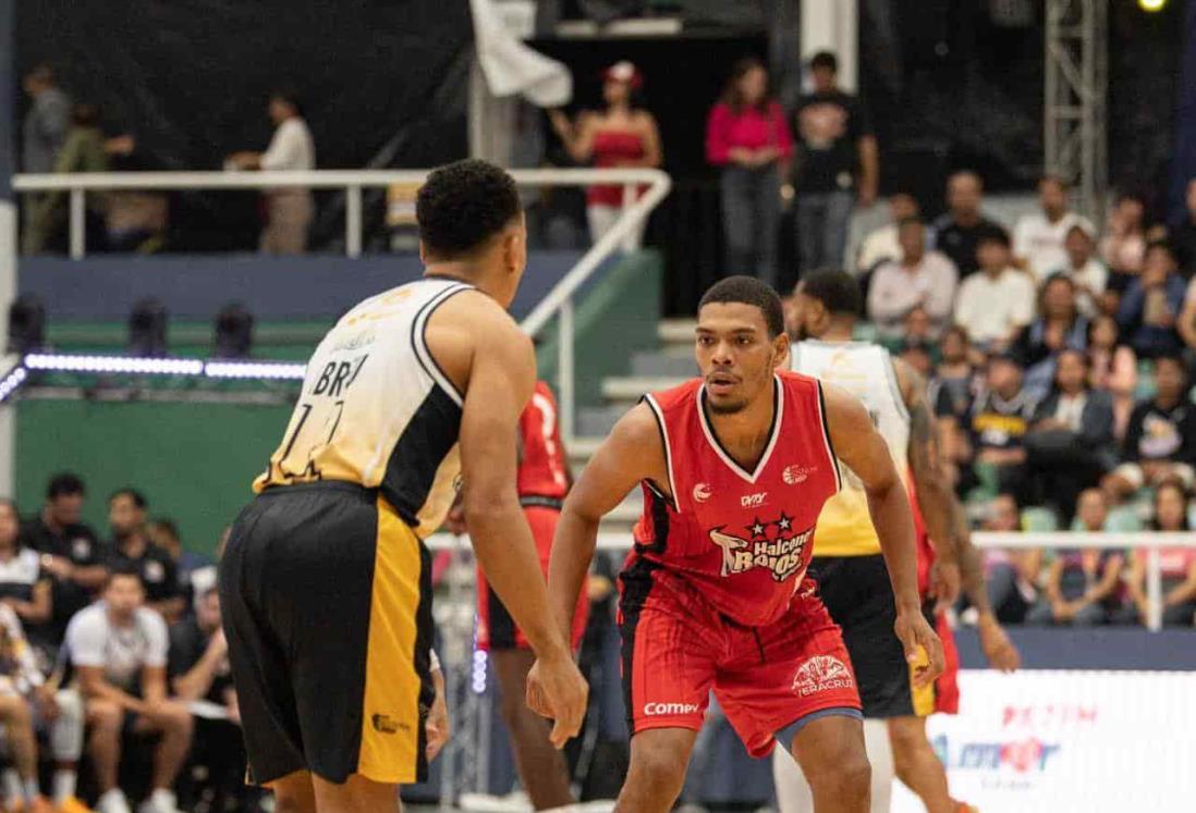 Pierden Halcones Rojos en su debut en la LNBP