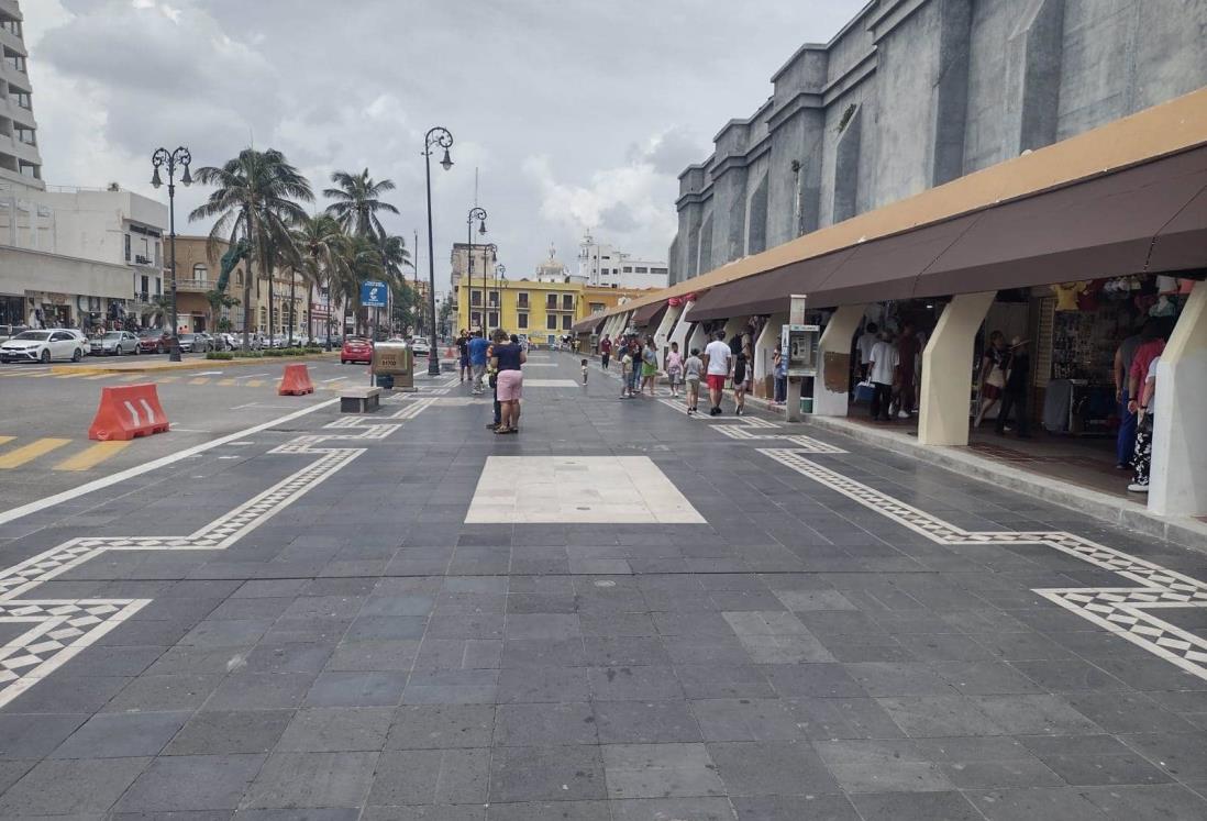 Reabren estacionamientos en el Malecón de Veracruz