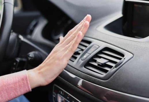 ¿Dejas encendido el aire acondicionado al apagar tu auto? ¡Cuidado! Esto puede pasar