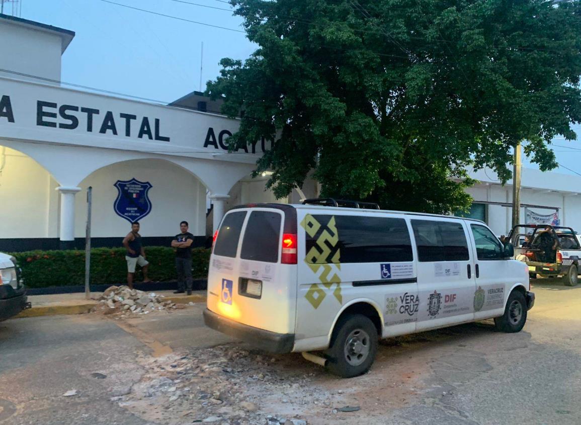 Descartan lesiones en niña raptada por Chabelita en Acayucan