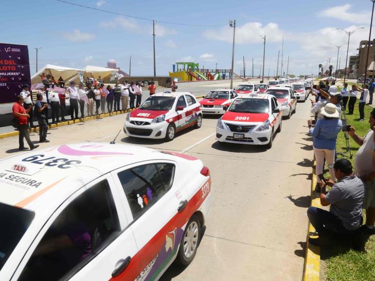 Taxis exclusivos de mujeres en Coatzacoalcos: arranca programa piloto; así puedes distinguirlos l FOTOS