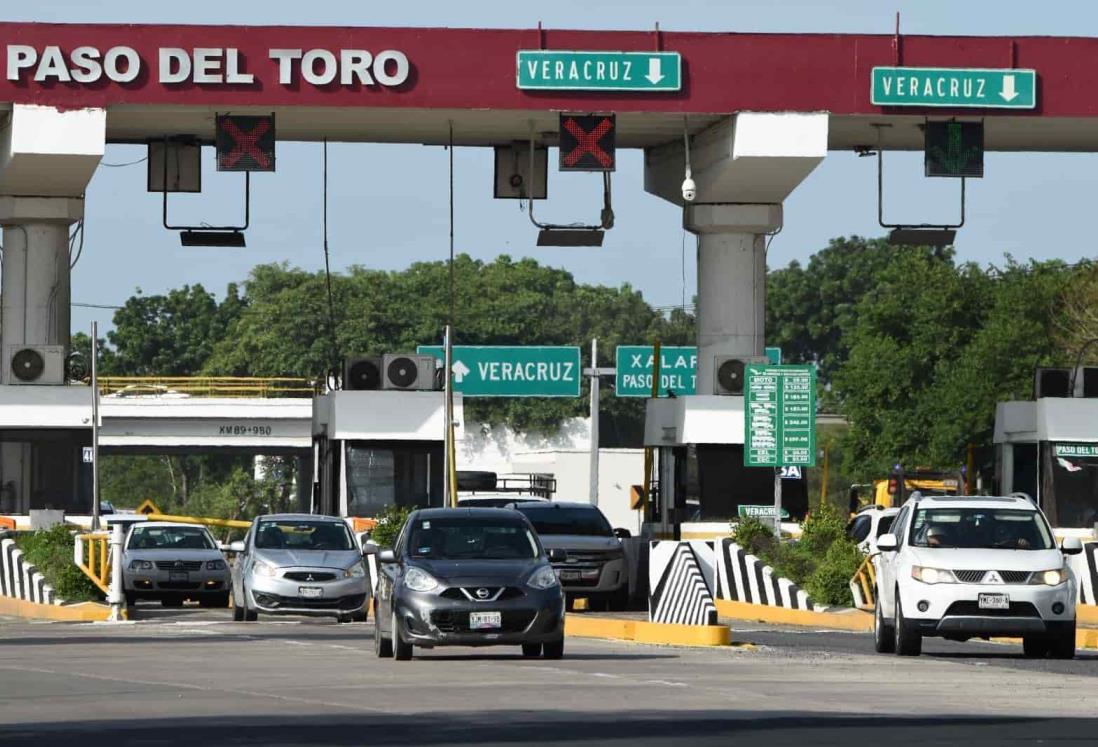 Capufe reporta 8 kilómetros de fila en caseta Paso del Toro-Veracruz