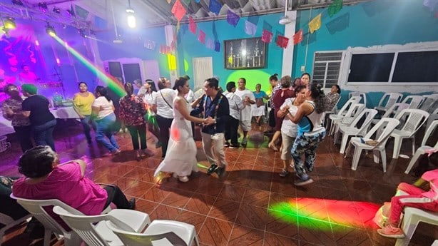 Celebran a adultos mayores en Úrsulo Galván previo al Día del Abuelo