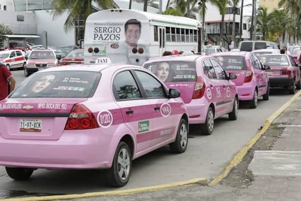 Taxis Rosas buscan sobrevivir con poco pasaje en Veracruz