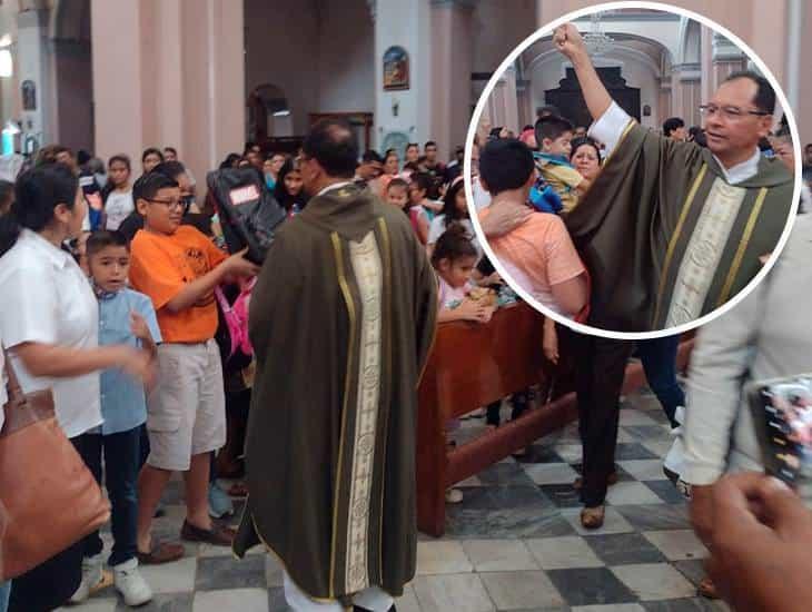 La bendición de mochilas en Veracruz ya es una tradición