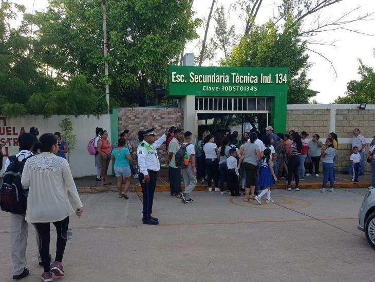 Vigilancia en escuelas de Cosoleacaque se reactivó; ¿hubo incidentes en el regreso a clases?