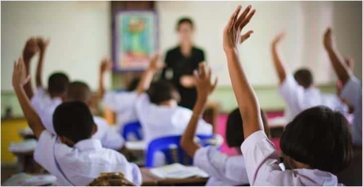 Regresan a clases más de 140 mil alumnos en Veracruz