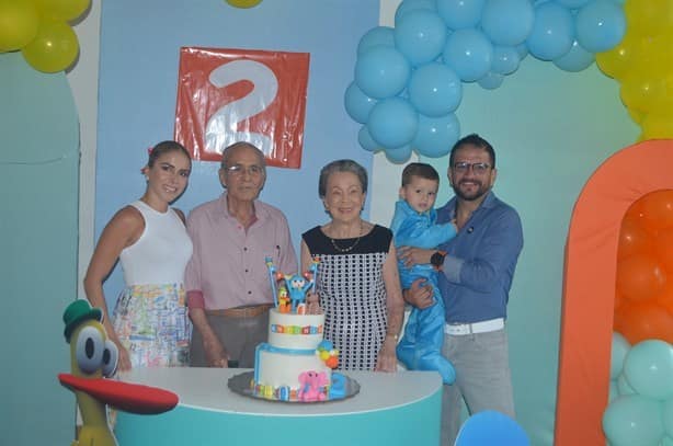 Antonio Sánchez Ulibarri es celebrado por 2 años de edad