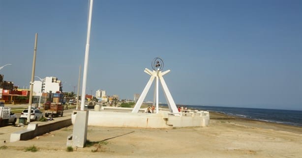 Mes de la patria en Coatzacoalcos: inicia programa de limpieza en espacios públicos