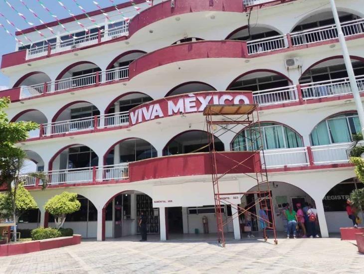 Falta de internet en Nanchital limita a los ciudadanos a realizar tramites
