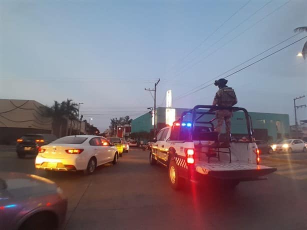 Movilización policiaca en la avenida Miguel Alemán, en Veracruz |VIDEO