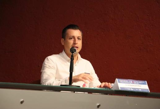 Luis Donaldo Colosio se descarta de candidatura presidencial de MC