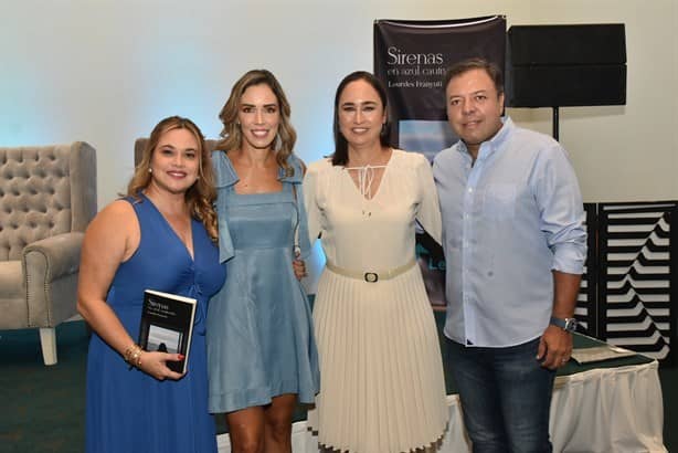 Lourdes Franyuti presenta su nuevo libro ‘Sirenas en Azul Cautiverio’