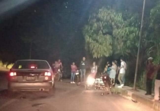 Motociclista derrapa y se lesiona en el municipio de Comapa