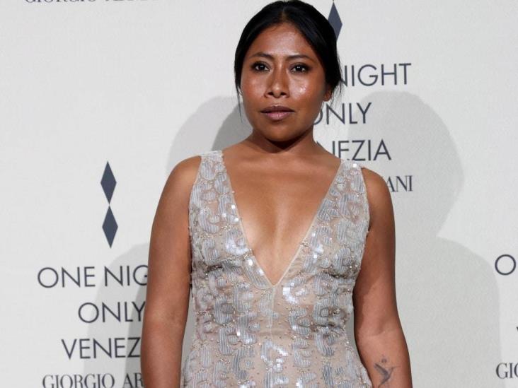 Yalitza Aparicio se roba las miradas con su look en el Festival de Venecia