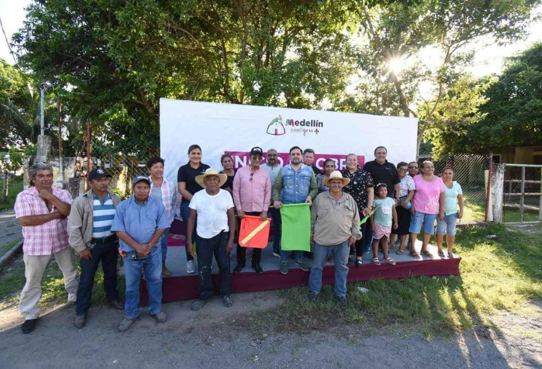 Inicia pavimentación en Medellín, en la carretera San Francisco-Los Pichones