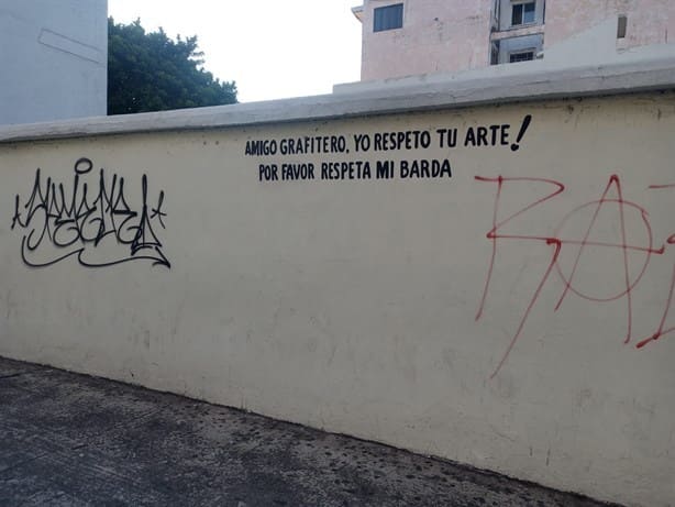 Inundan de grafitis el Centro Histórico de Veracruz ¿Arte o vandalismo?