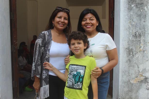 El IVEC y los Halcones Rojos de Veracruz efectúan tarde de deporte y lectura con jóvenes y niños