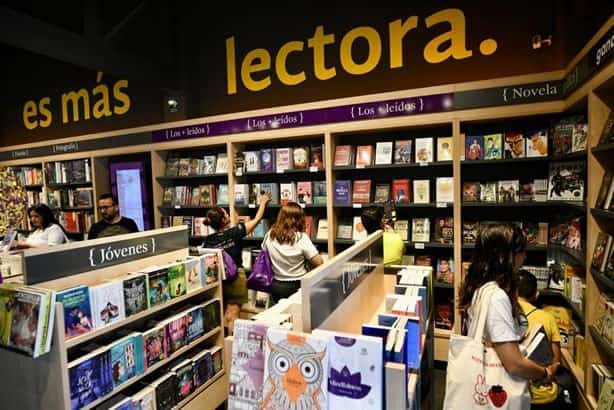 En dónde está ubicada la librería Gandhi en Boca del Río, Veracruz