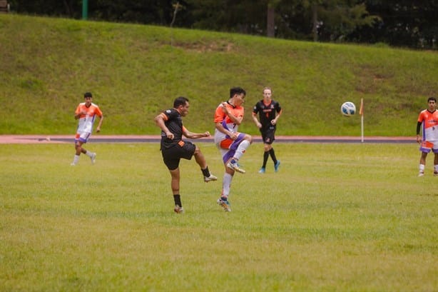 Esperan rugir Leones Anáhuac en torneo de futbol