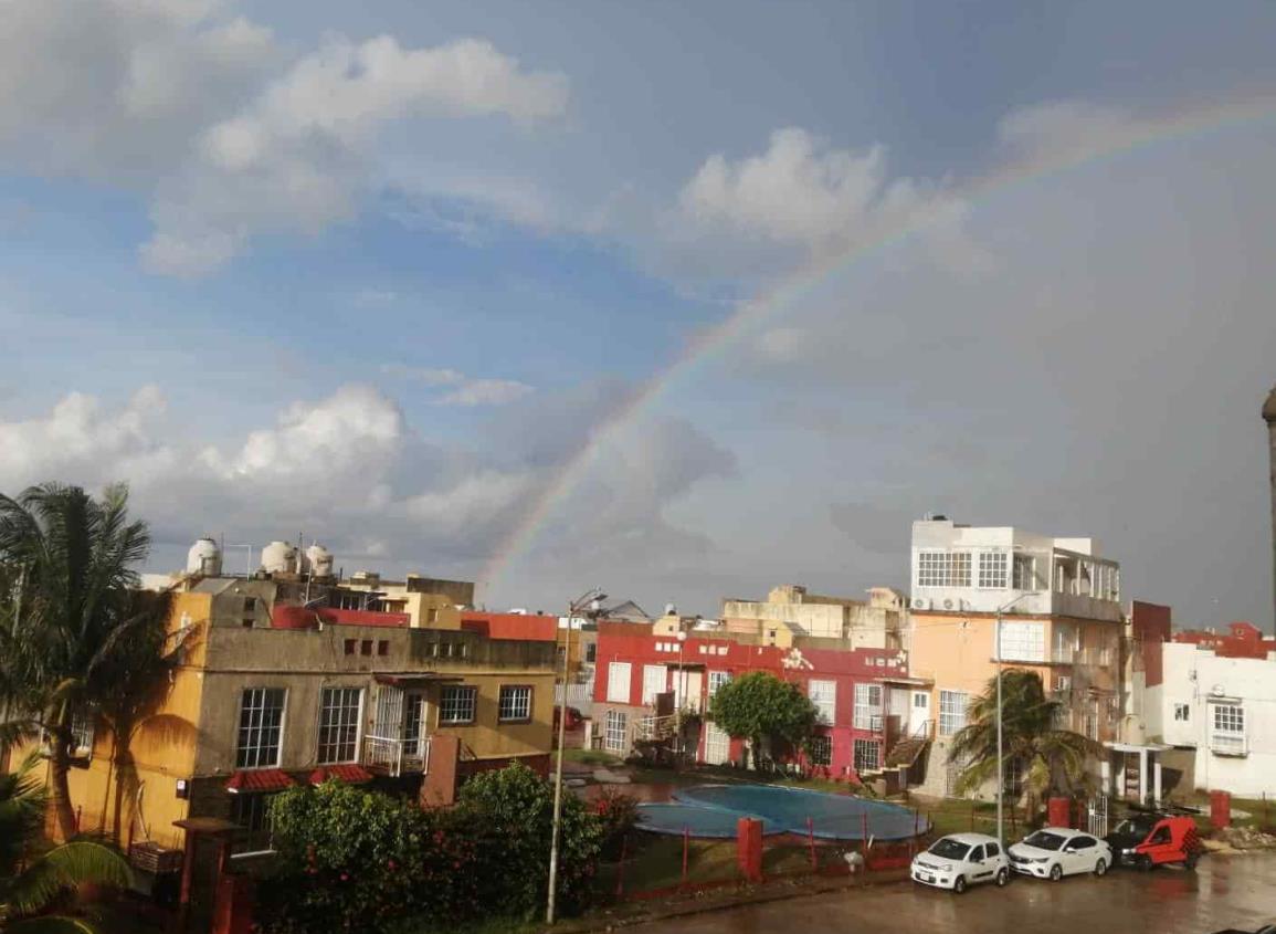 Viernes patrio a 41 grados en Coatzacoalcos; ¿se espera noche mexicana lluviosa?