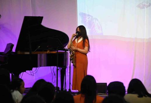 Saxofonista María Elena Ríos denuncia nuevo atentado en su contra