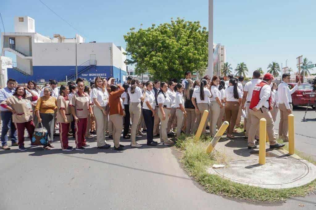 Participan más de 5 mil 500 personas en simulacros de sismo en Boca del Río