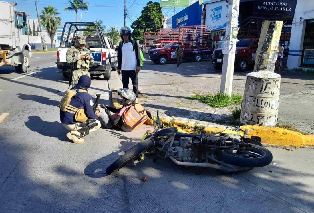 Arrollan a repartidor de Rappi y camioneta se da a la fuga, en Veracruz