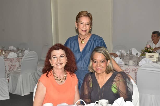 Damas Vicentinas de Veracruz realizan desayuno anual