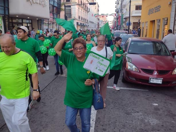 Marchan en Veracruz para sensibilizar sobre la donación de órganos | VIDEO