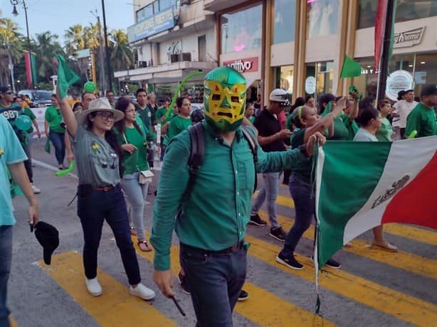 Marchan en Veracruz para sensibilizar sobre la donación de órganos | VIDEO