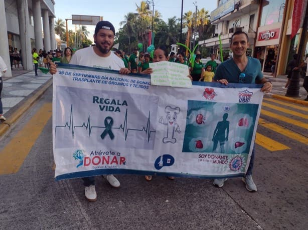 Marchan en Veracruz para sensibilizar sobre la donación de órganos | VIDEO