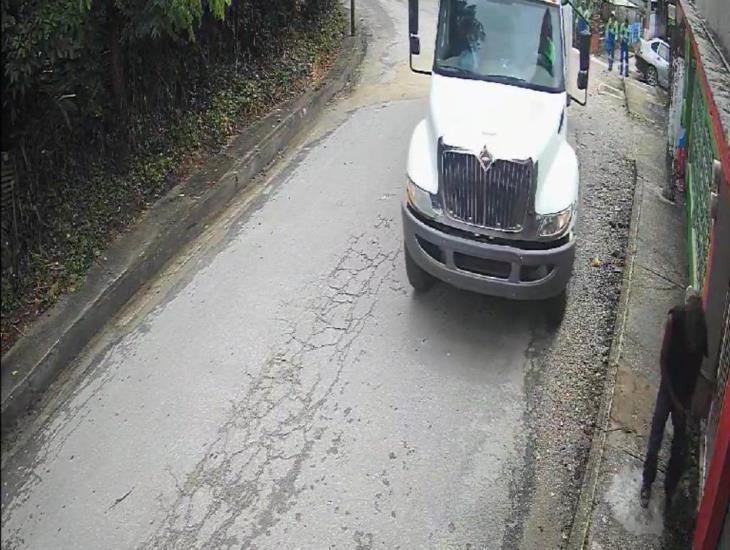 Causa temor una violenta persona sin hogar en Moloacán