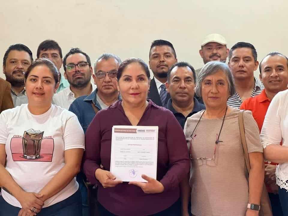 Claudia Tello quedó inscrita a encuesta de Morena por coordinación en Veracruz