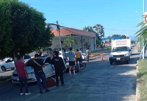 Motociclista hospitalizado tras choque en Martínez de la Torre