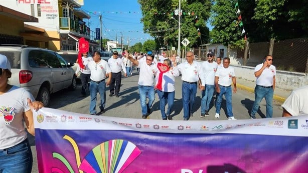 Marchan por la Ruta del Corazón en calles de Úrsulo Galván