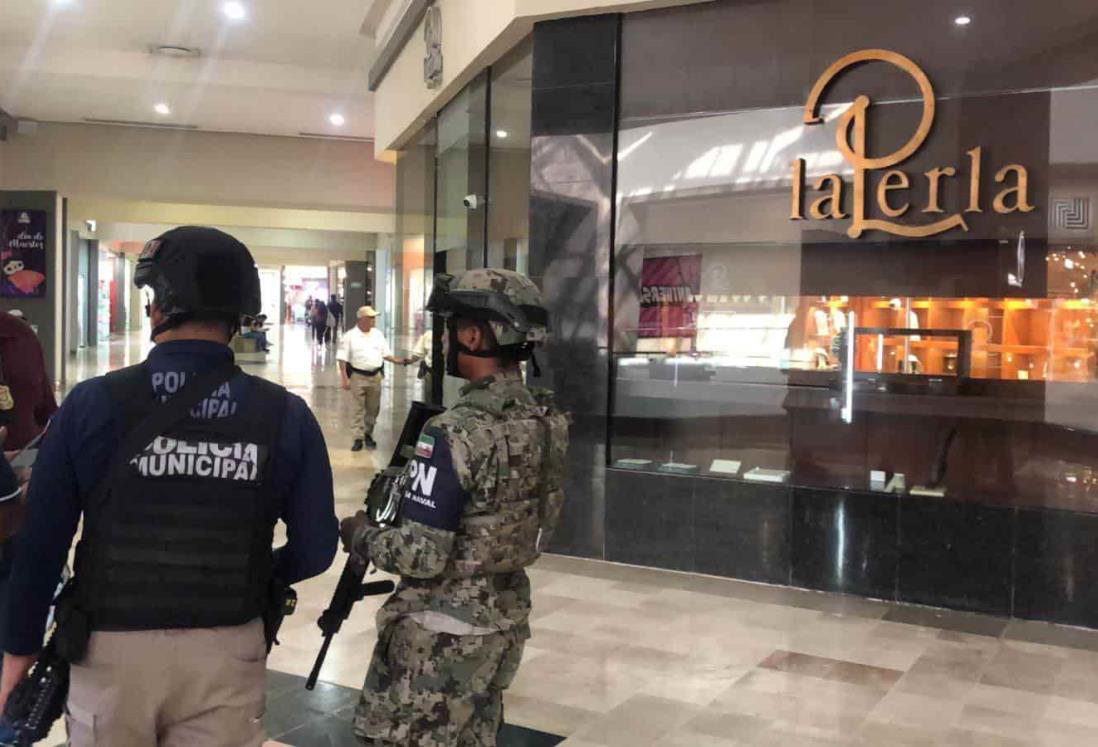 Asaltan joyería en centro comercial en Boca del Río | VIDEO