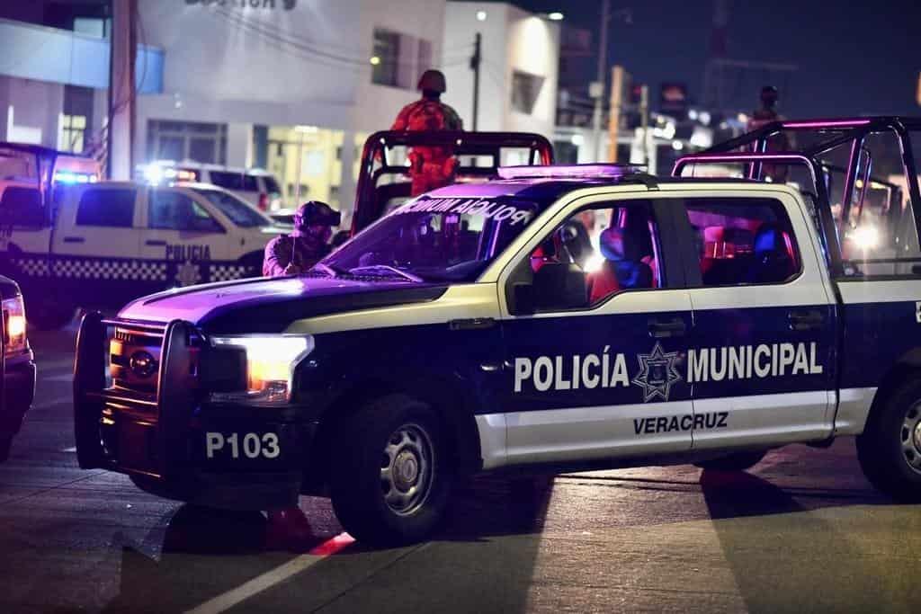 Hombre es herido por otro con un machete en colonia de Veracruz