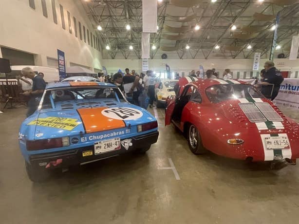 Exhiben autos en el WTC; participarán en la Carrera Panamericana 2023 | VIDEO