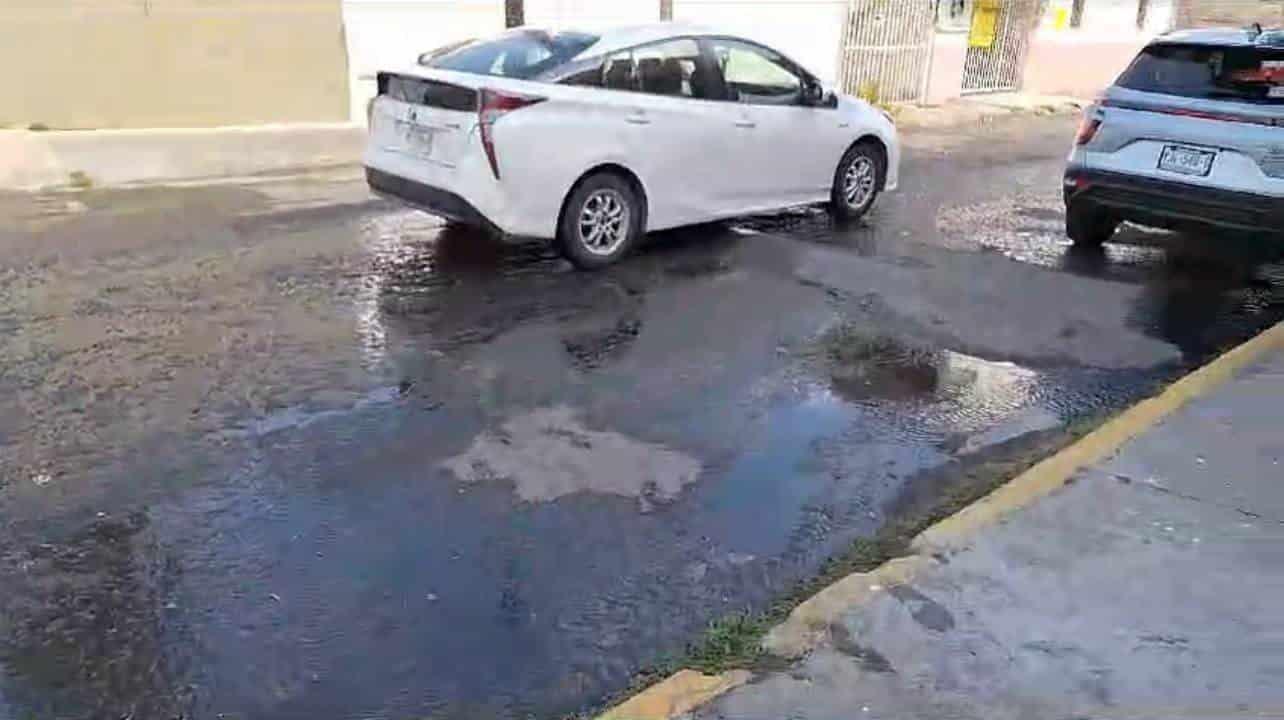 En Boca del Río vecinos de fraccionamiento Virginia sufren Aguas negras