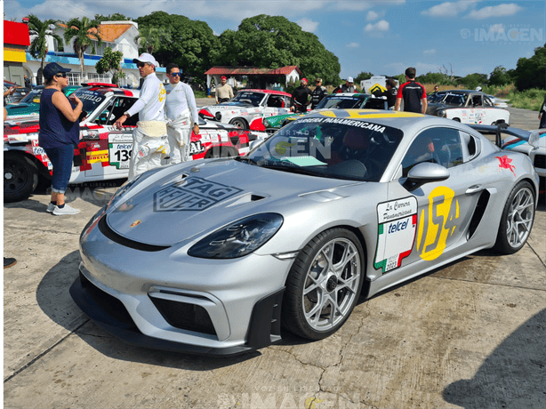 Patrick Dempsey arranca rumbo a Jalcomulco, Veracruz en Carrera Panamericana 2023