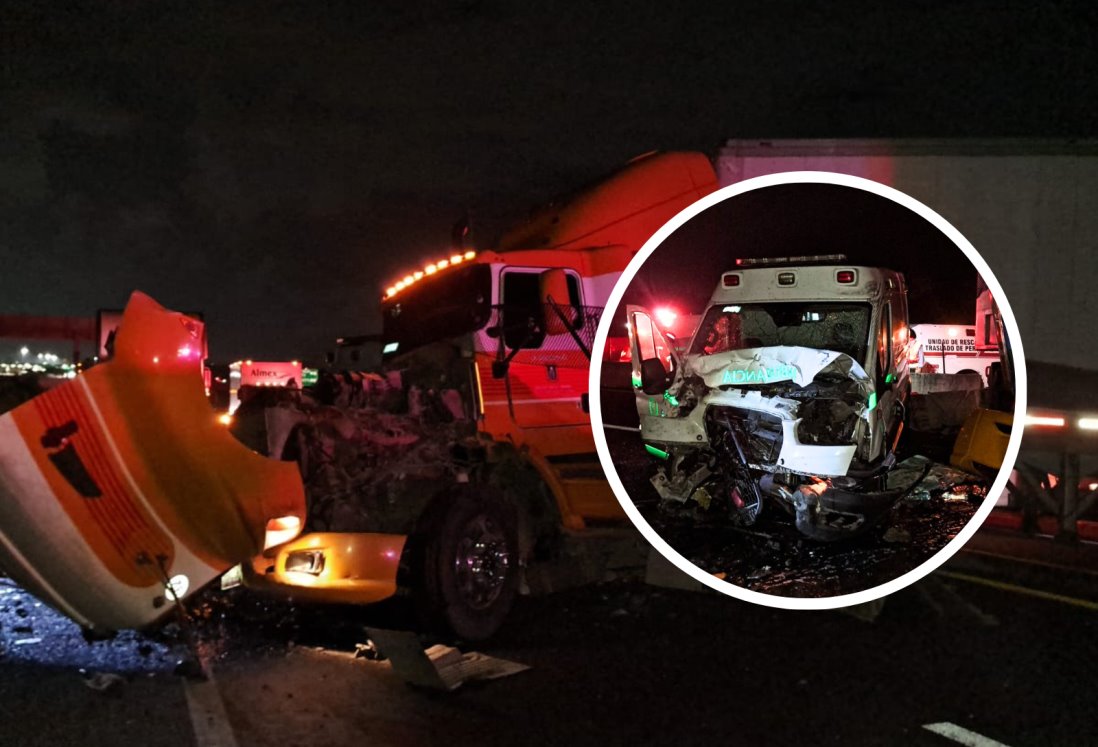 Ambulancia choca contra tráiler en la carretera federal Veracruz-Cardel; falleció el paciente