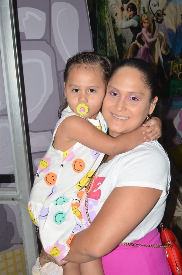 Fernanda Isabel Moreno Morales cumple 5 años de edad