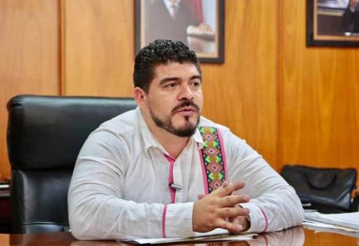 Deseo continuar con transformación de Veracruz: Zenyazen