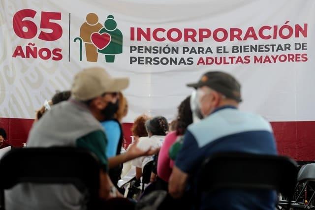 ¿Cumpliste 65 años o más? Conoce el módulo para incorporarte a la pensión del Bienestar en Veracruz