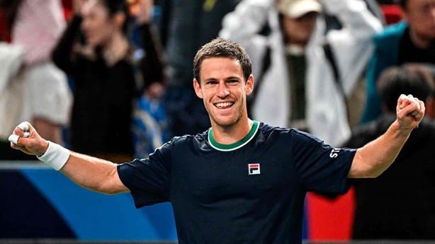 Avanza Diego Schwartzman a segunda ronda en Tokio