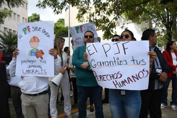 AMLO llama a trabajadores del Poder Judicial a no dejarse manipular